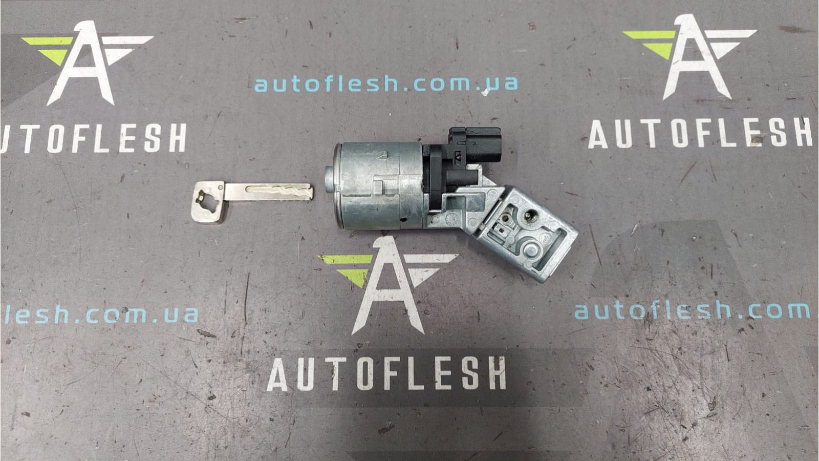 Замок запалювання 36410600, 4162KF, 4162XT Citroen Peugeot бу